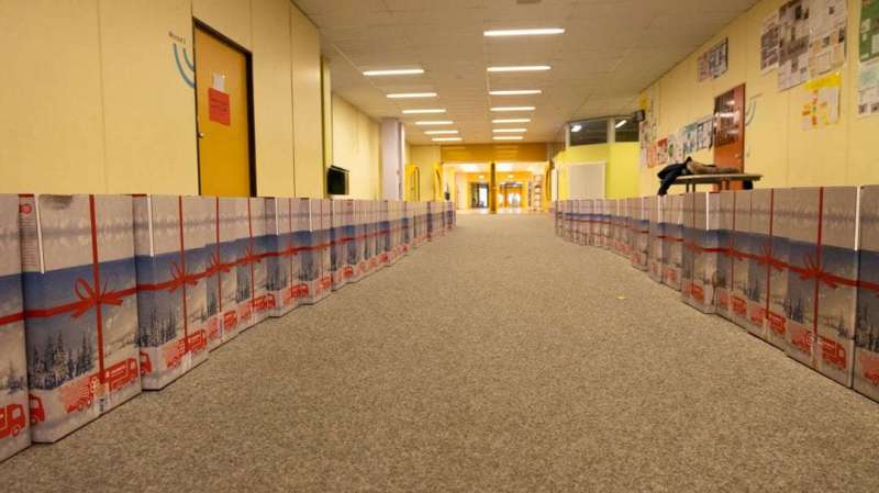 02-Weihnachtstrucker-2022-