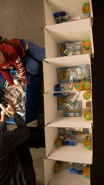 07-Weihnachtstrucker-2022-